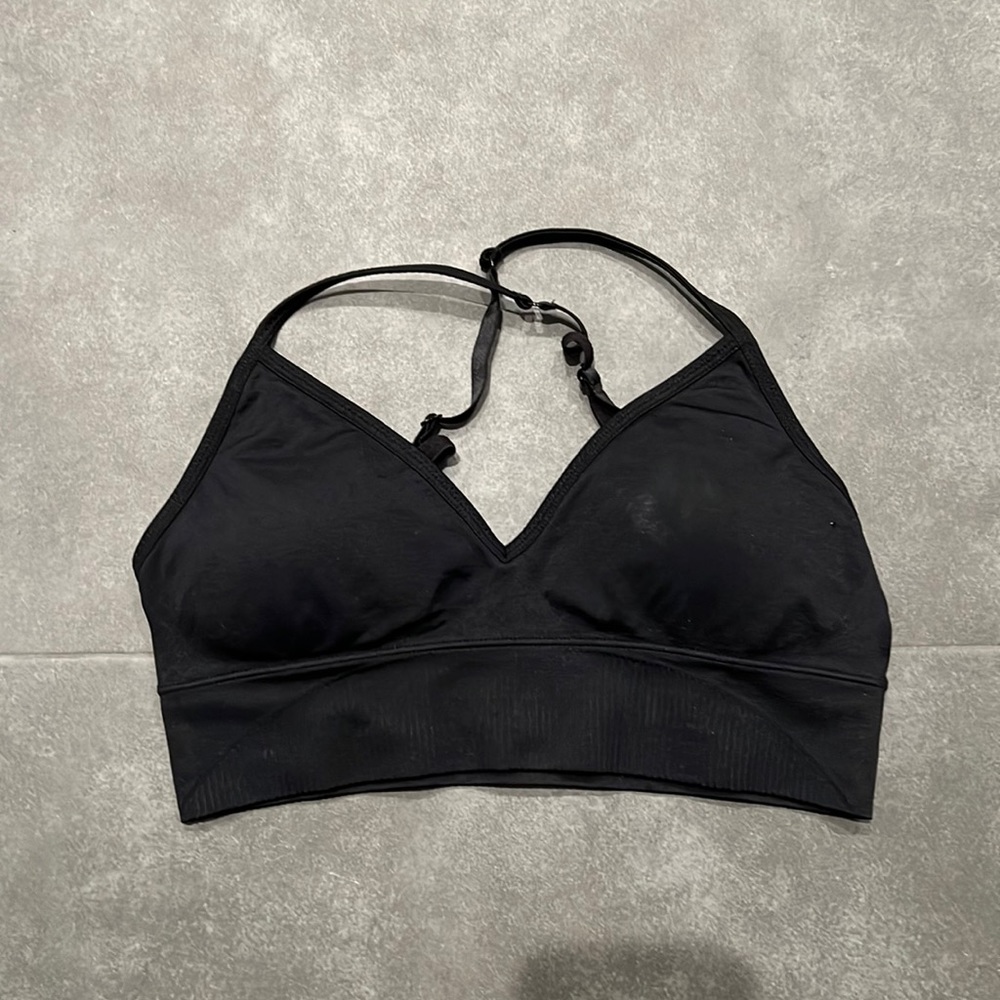 Black sports bra from forever 21 workout collection, size small, worn once